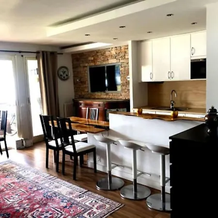Apartment Stunning Seaview By The Juan Les Pins 1 Br