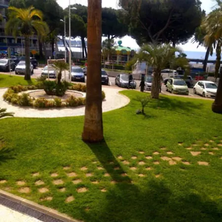 Stunning Seaview By The Juan Les Pins 1 Br Apartment