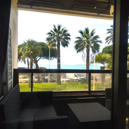 Apartman Stunning Seaview By The Juan Les Pins 1 Br